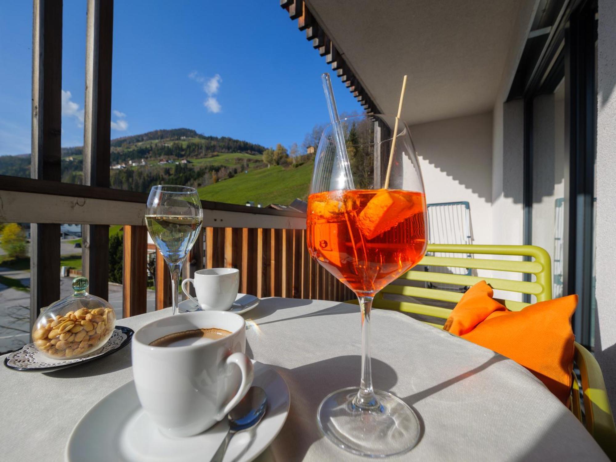 Der Brueckenwirt Aparthotel ไฮน์เฟลส์ ภายนอก รูปภาพ