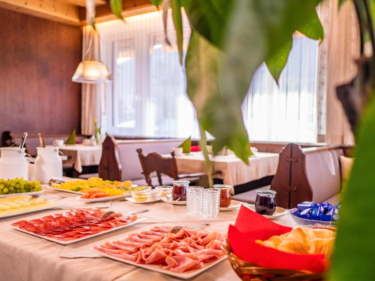 Der Brueckenwirt Aparthotel ไฮน์เฟลส์ ภายนอก รูปภาพ